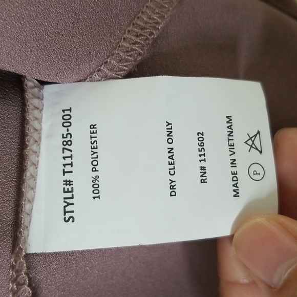 Lush High Low Blouse - Picture 8 of 8